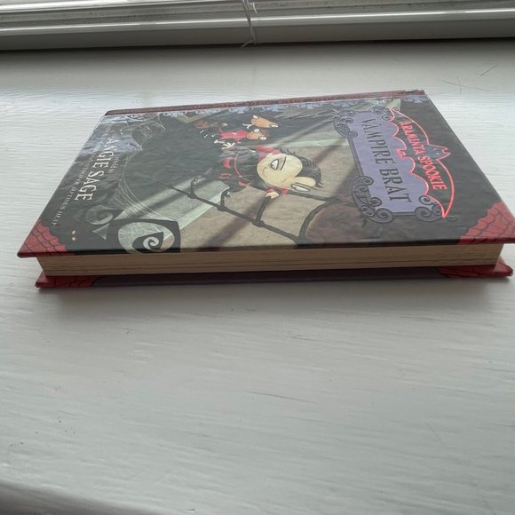 Araminta Spookie Vampire Brat Hardcover Children's Book as told to Angie Sage - Picture 6 of 9